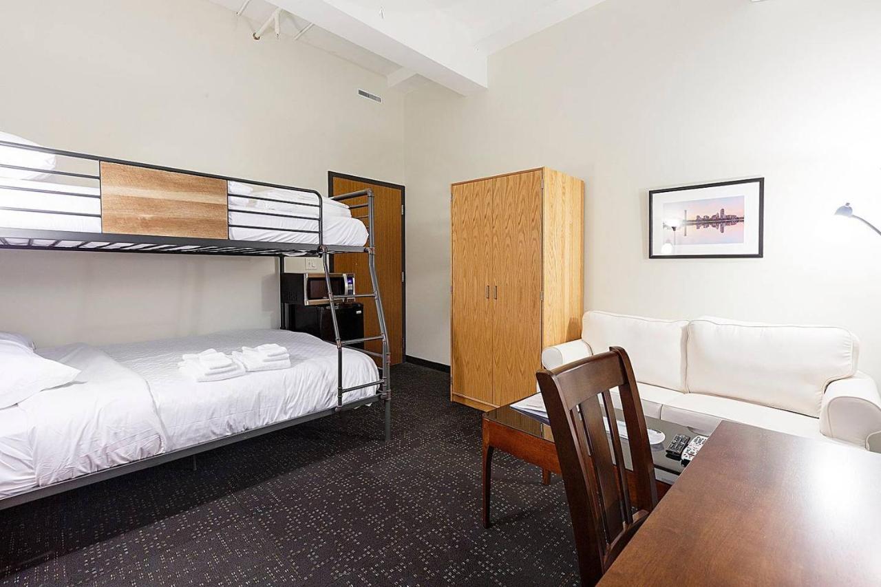 Studio Ready 4 Students & Traveling Professionals! 310 Leilighet Boston Eksteriør bilde
